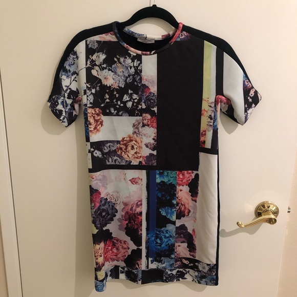 Zara Dresses & Skirts - Dress Zara Dresses & Skirts - Dress
